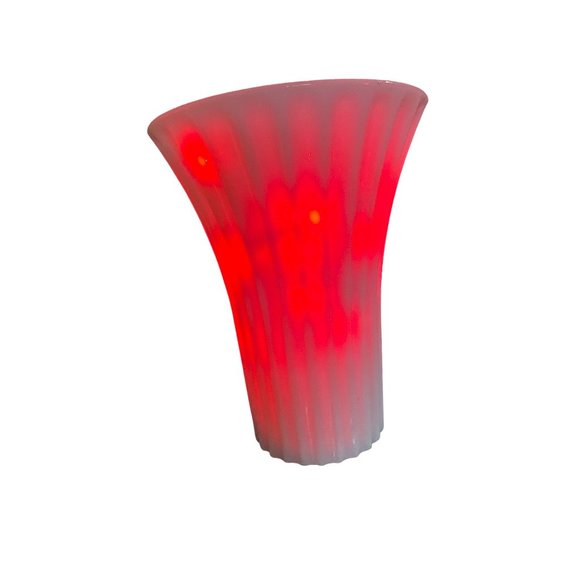 VTG Milk Glass Fluted Rippled Vase - Picture 6 of 8